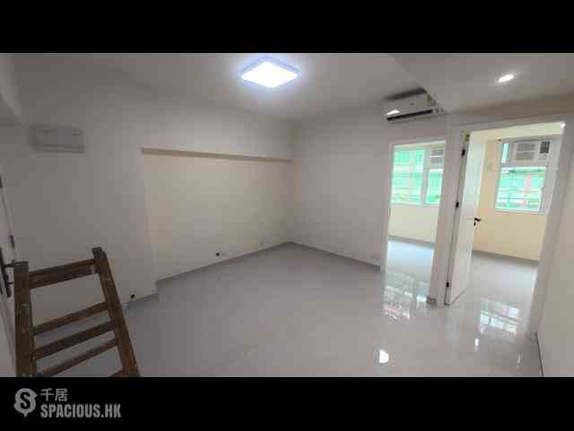 North Point - Hang Ying House 02
