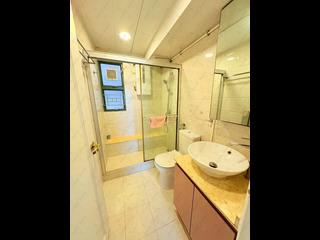 Mid Levels Central - Robinson Place 07