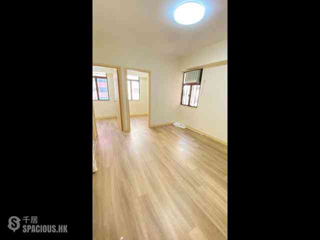 Sheung Wan - Welland Building 01