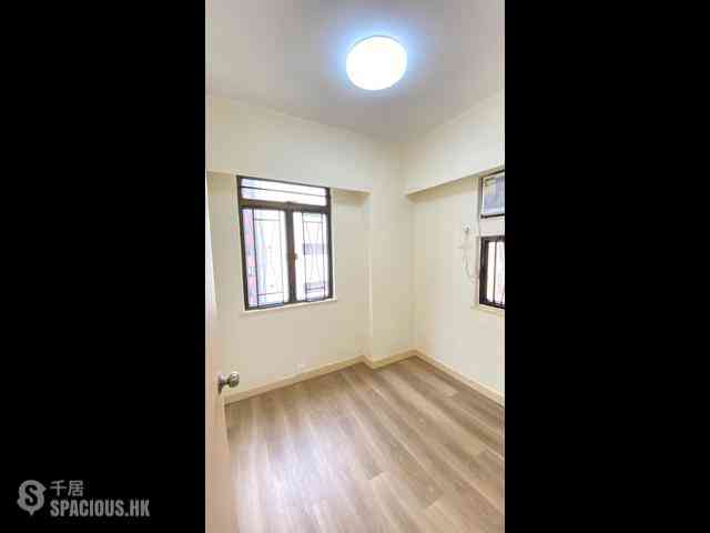 Sheung Wan - Welland Building 04