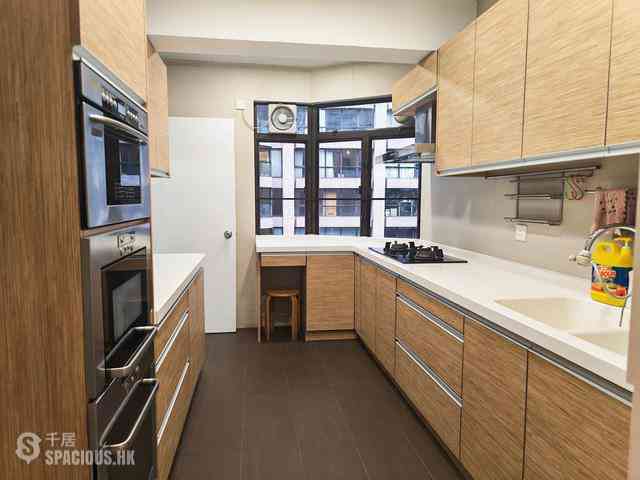 Mid Levels Central - Wilshire Park 12