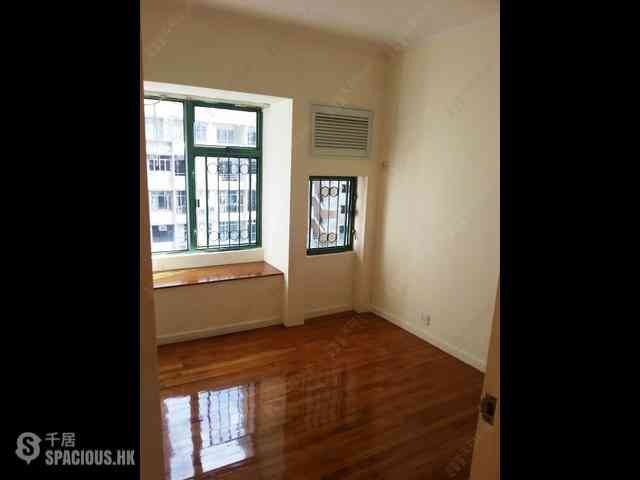 Mid Levels Central - Robinson Place Block 2 04