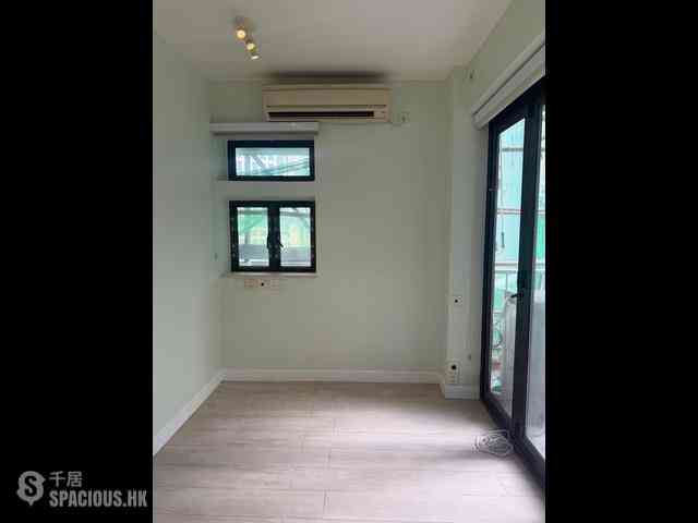 Causeway Bay - Lok Sing Centre Block A 05