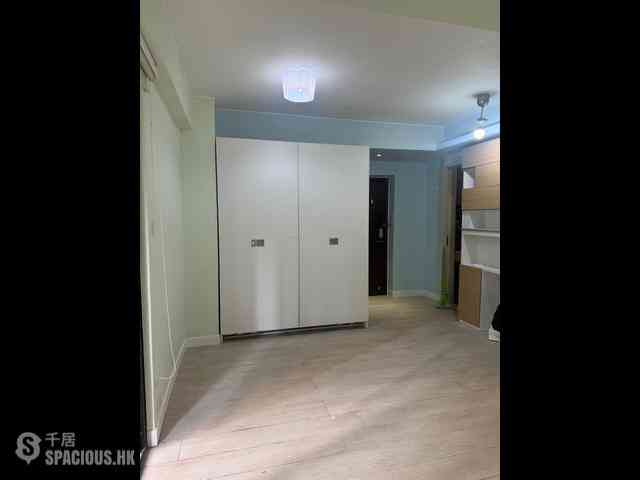 Causeway Bay - Lok Sing Centre Block A 06