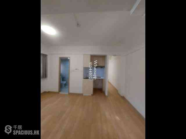 Central - 14, Gage Street 23
