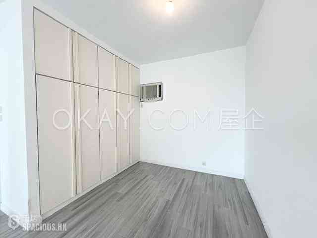 Mid Levels Central - Hillsborough Court 02