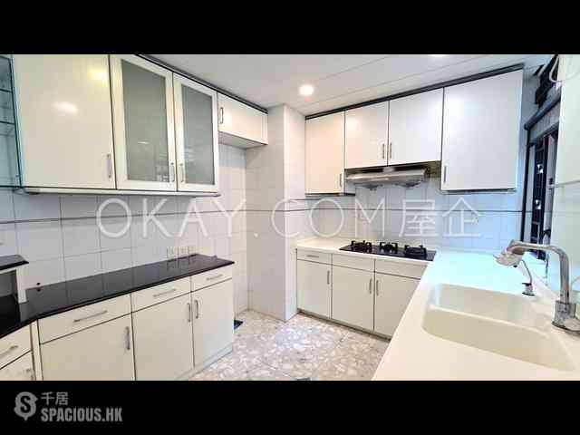 Clear Water Bay - Kambridge Garden Block 7 08