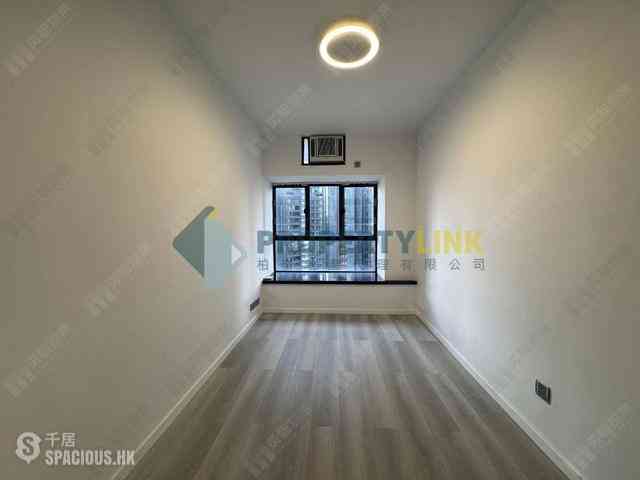 Mid Levels Central - Blessings Garden 02
