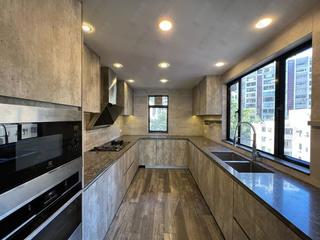 Mid Levels West - Villa Veneto 10