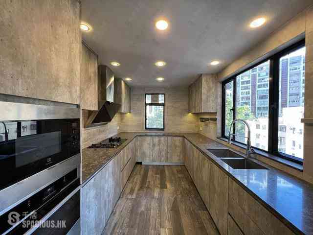 Mid Levels West - Villa Veneto 10
