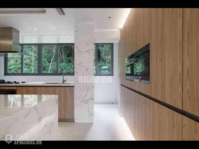 Stubbs Road - Raceview Mansions 03