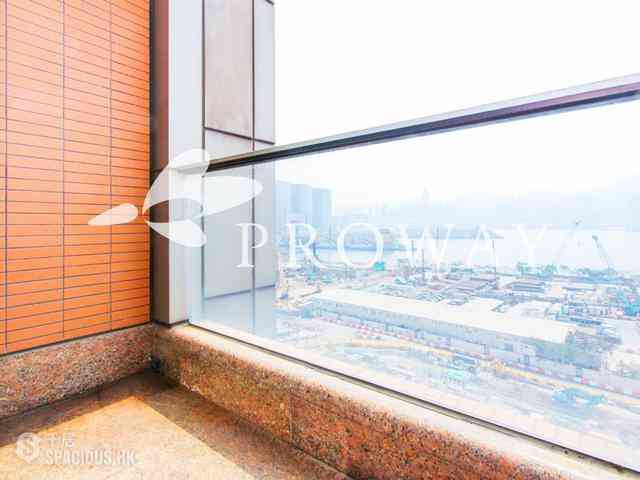 West Kowloon - The Arch 03