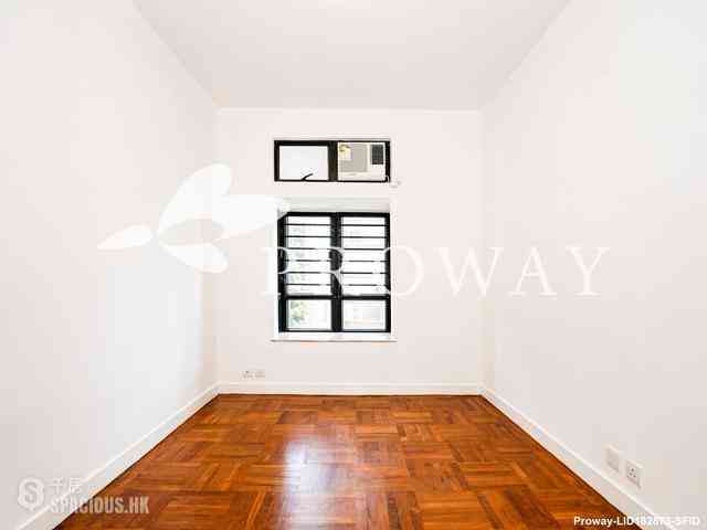 Mid Levels West - Scenic Heights 06