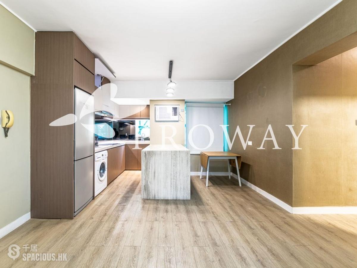 Mid Levels Central - Floral Tower 01