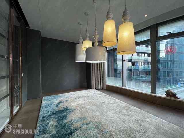 Mid Levels Central - Argenta 01