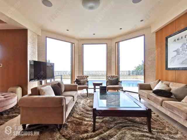 The Peak - The Belvedere 02