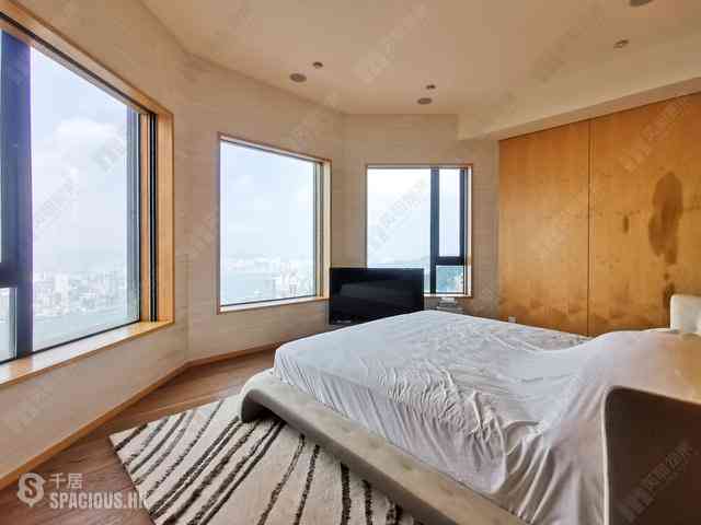 The Peak - The Belvedere 05
