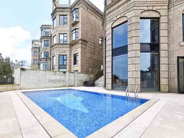The Peak - The Belvedere 06
