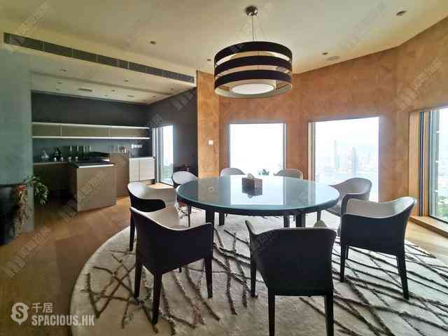 The Peak - The Belvedere 04