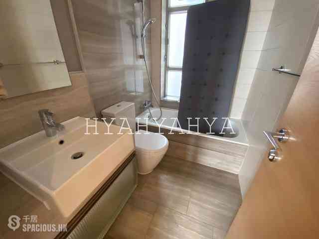 Sai Ying Pun - Island Crest 03