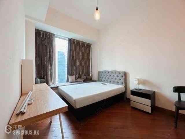 Wan Chai - The Avenue Phase 2 10