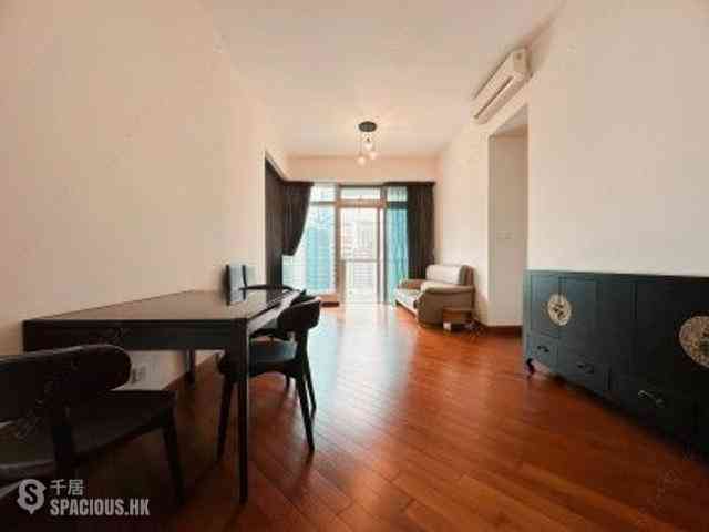 Wan Chai - The Avenue Phase 2 06