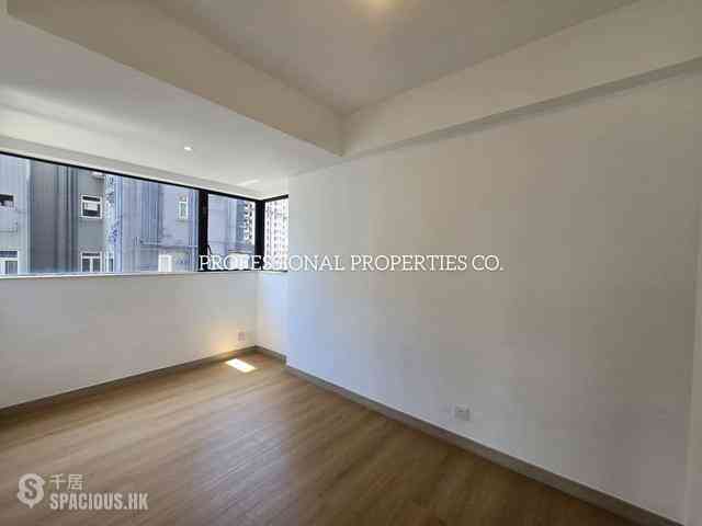 Mid Levels Central - 62B, Robinson Road 03