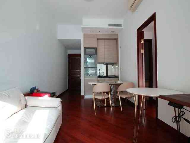 Wan Chai - The Avenue Phase 2 03
