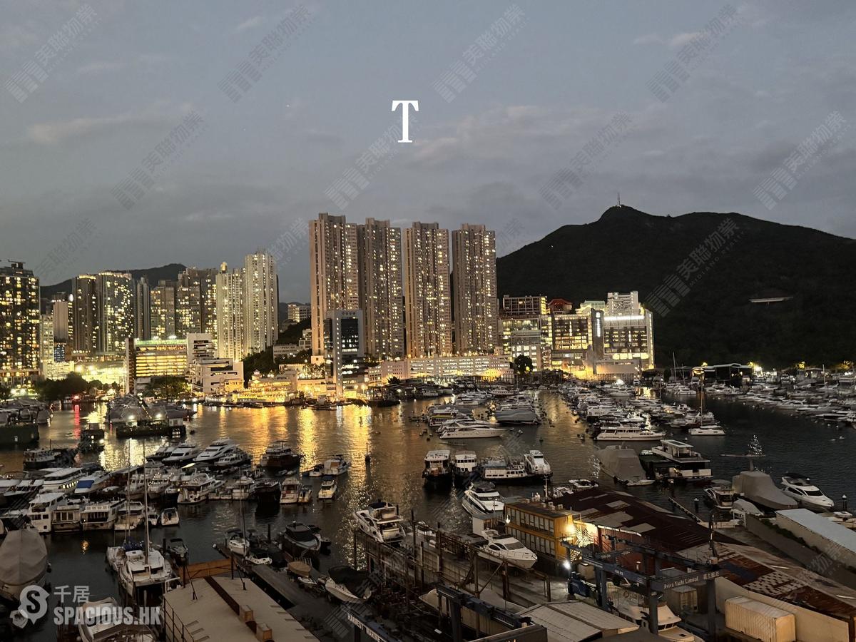 Ap Lei Chau - Larvotto 01
