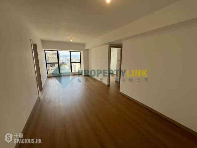 Mid Levels Central - 62B, Robinson Road 01