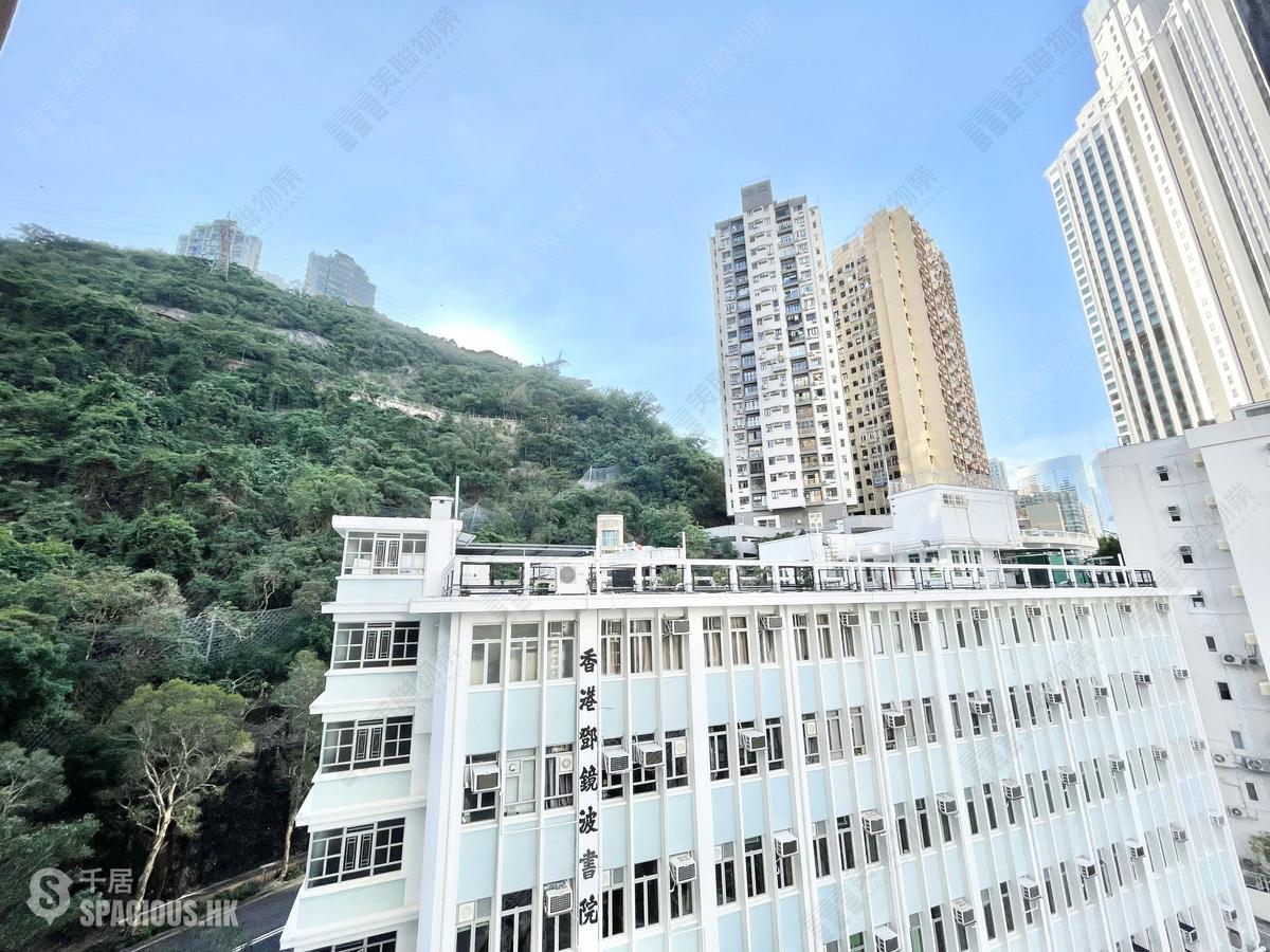 Wan Chai - Wing Way Court 01