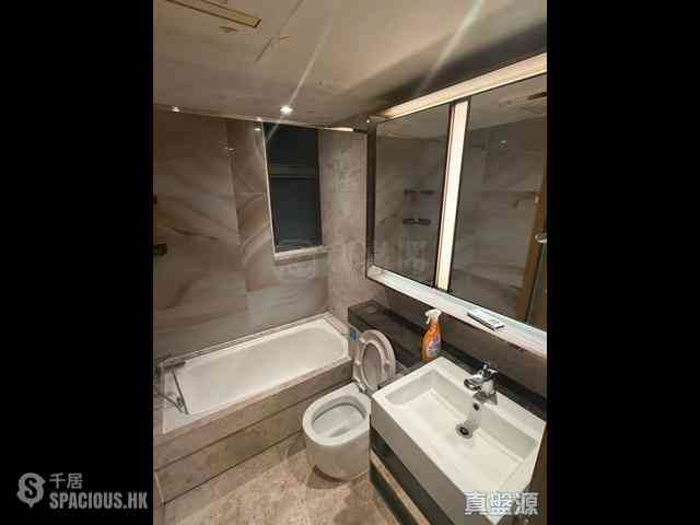 Tseung Kwan O - The Wings Ocean Wings Block 7A 03