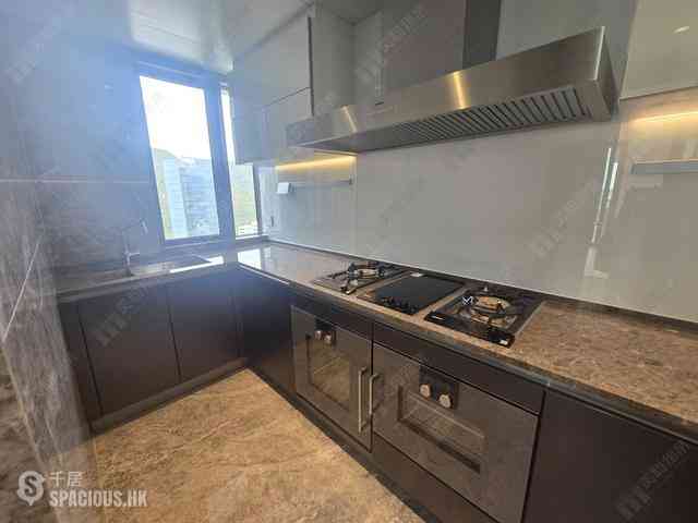 Wong Chuk Hang - The Southside Phase 3B Blue Coast Tower 1A 03
