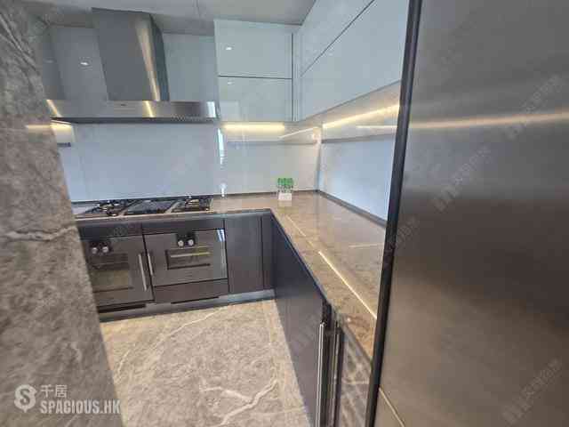 Wong Chuk Hang - The Southside Phase 3B Blue Coast Tower 1A 08
