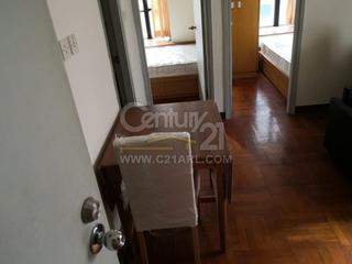 Wan Chai - Tai Yuen Court 04