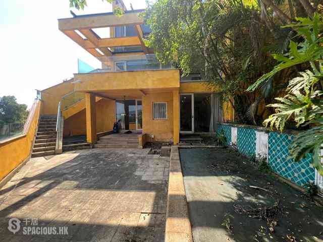 Stanley - Carmelia 06