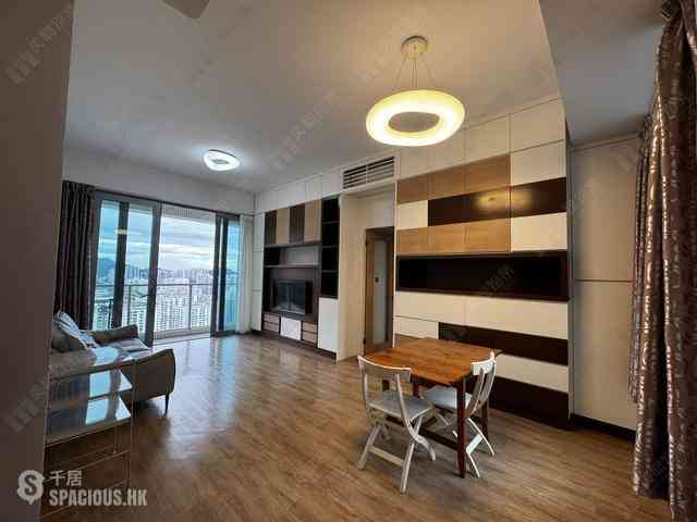 Cyberport - Residence Bel-Air 01