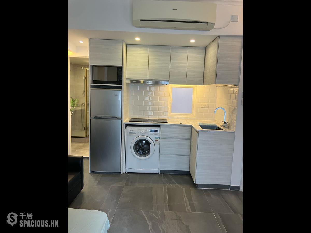 Wan Chai - Fook Gay Mansion 01