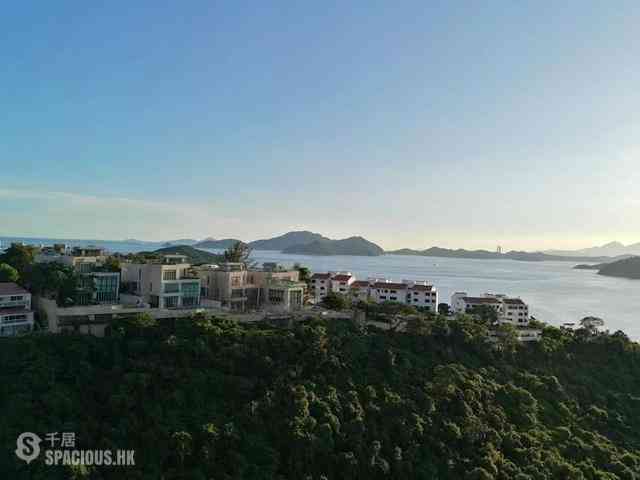 Repulse Bay - South Bay Towers 01