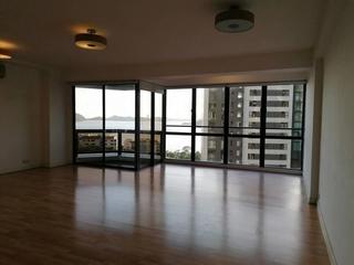 Repulse Bay - South Bay Towers 02