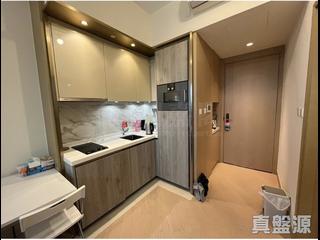 Cheung Sha Wan - Grand Victoria Phase 1 Grand Victoria I Tower 3B 02