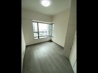 West Kowloon - Sorrento Phase 1 Block 3 02