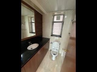 West Kowloon - Sorrento Phase 1 Block 3 06