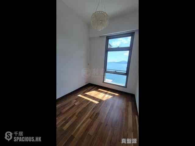 Repulse Bay - Grosvenor Place 06