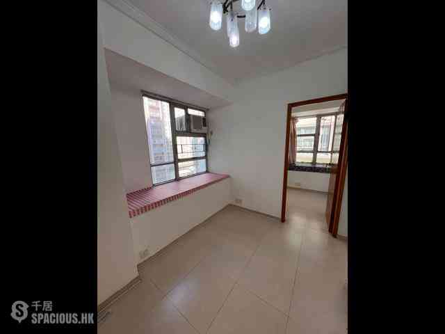 Cheung Sha Wan - Wing Ning Building 02