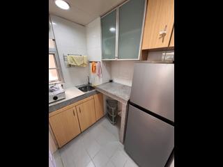 Cheung Sha Wan - Wing Ning Building 05