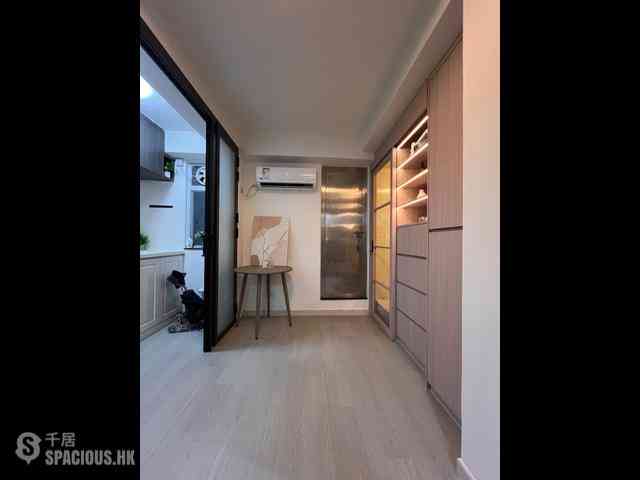 Sham Shui Po - Tung Tak Building 02