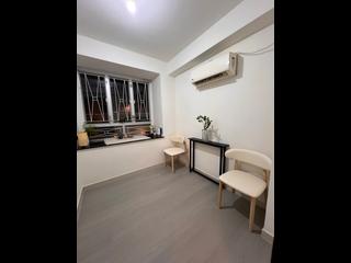 Sham Shui Po - Tung Tak Building 05