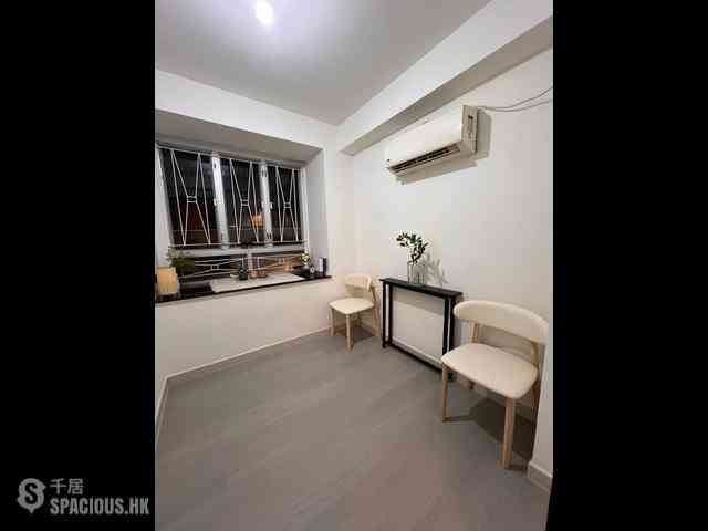 Sham Shui Po - Tung Tak Building 05