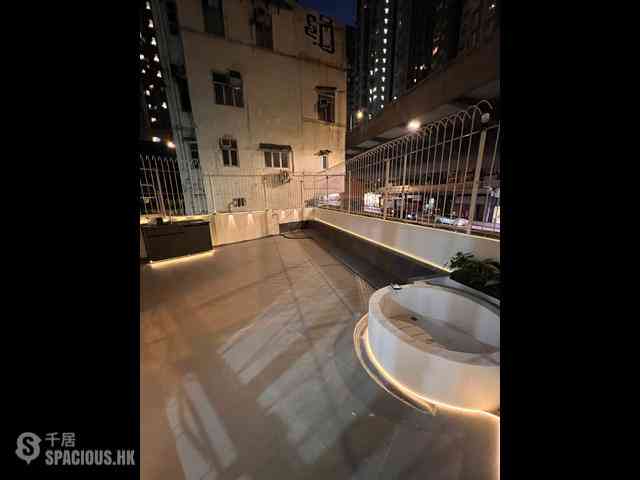 Sham Shui Po - Tung Tak Building 13